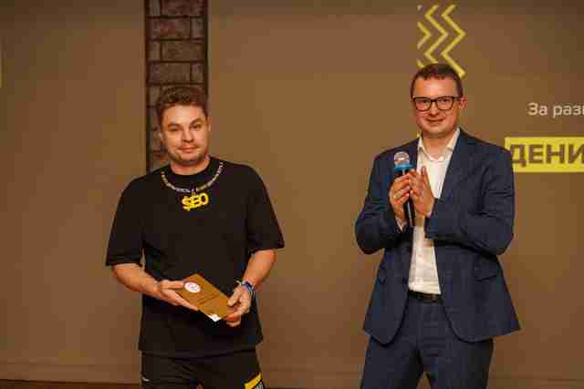 UX как инструмент роста продаж: интервью с SEO-экспертом Денисом Нарижным UX как инструмент роста продаж: интервью с SEO-экспертом Денисом Нарижным